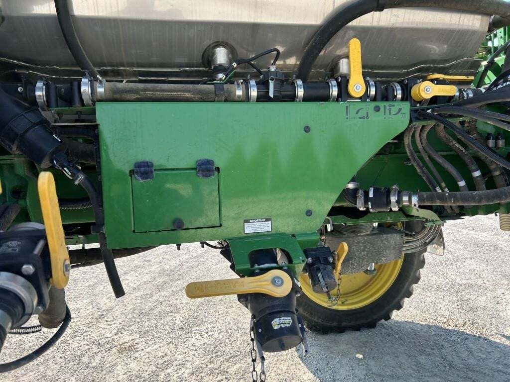 2023 John Deere 412R Self-Propelled Sprayer