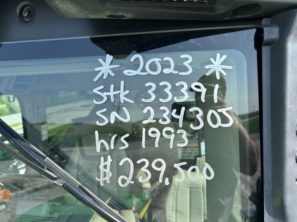 2023 John Deere 412R Self-Propelled Sprayer