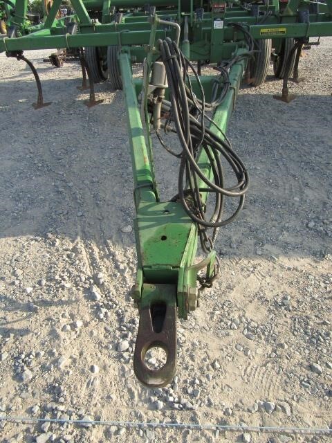  John Deere 980 Field Cultivator