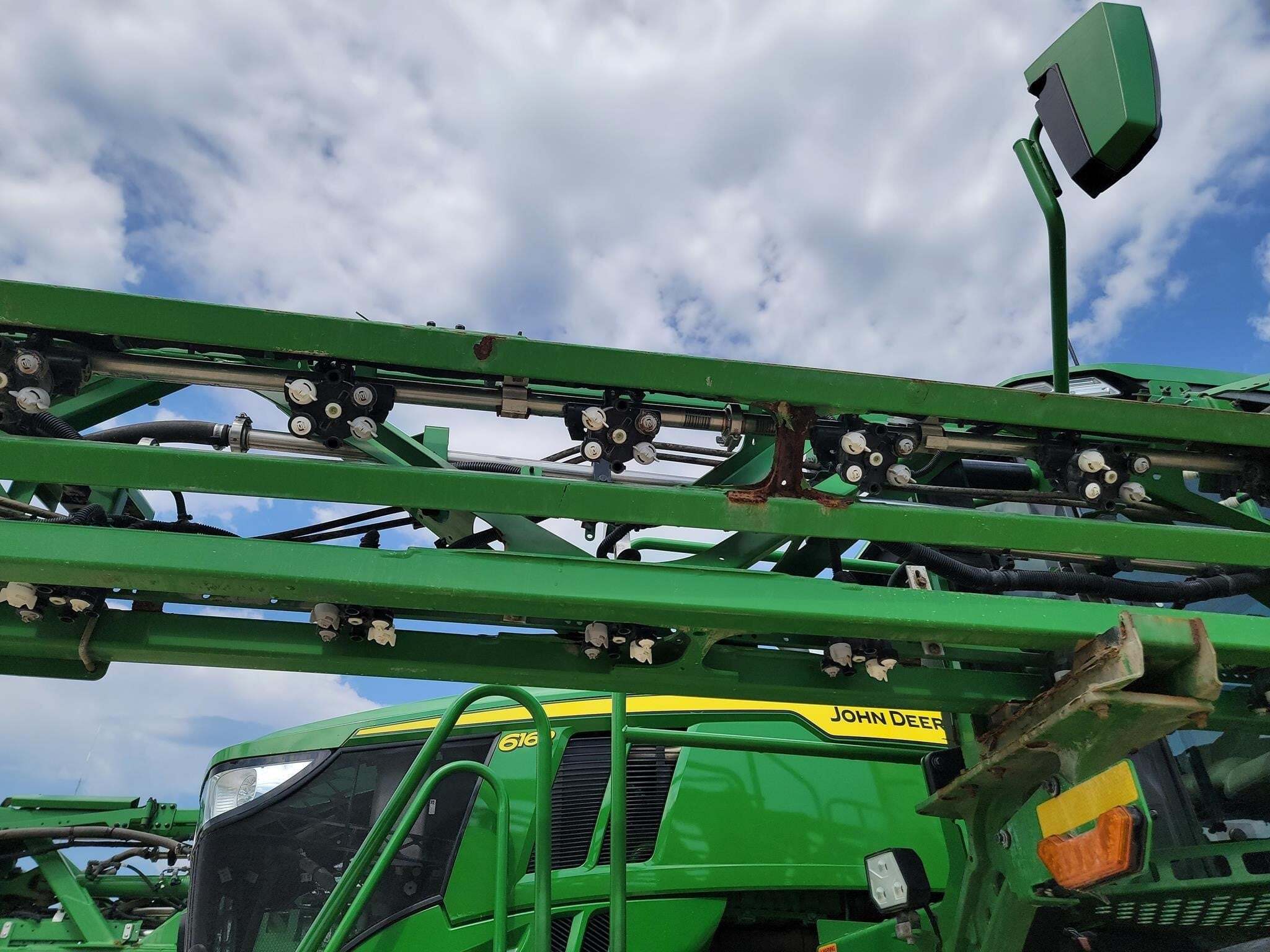 2023 John Deere 616R Self-Propelled Sprayer