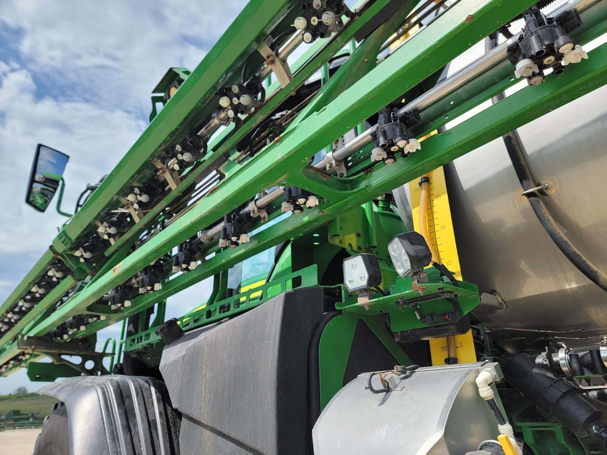 2023 John Deere 616R Self-Propelled Sprayer