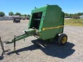 2000 John Deere 446 Round Baler