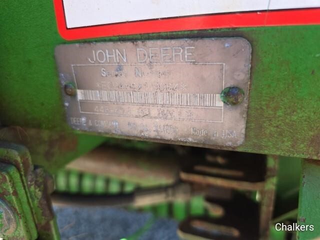 2000 John Deere 446 Round Baler