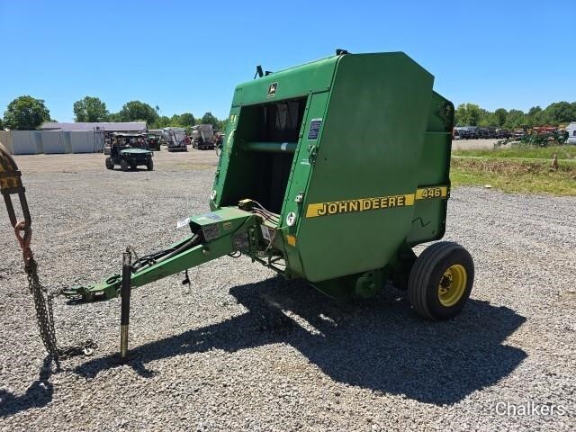 2000 John Deere 446 Round Baler