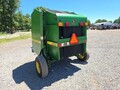 2000 John Deere 446 Round Baler