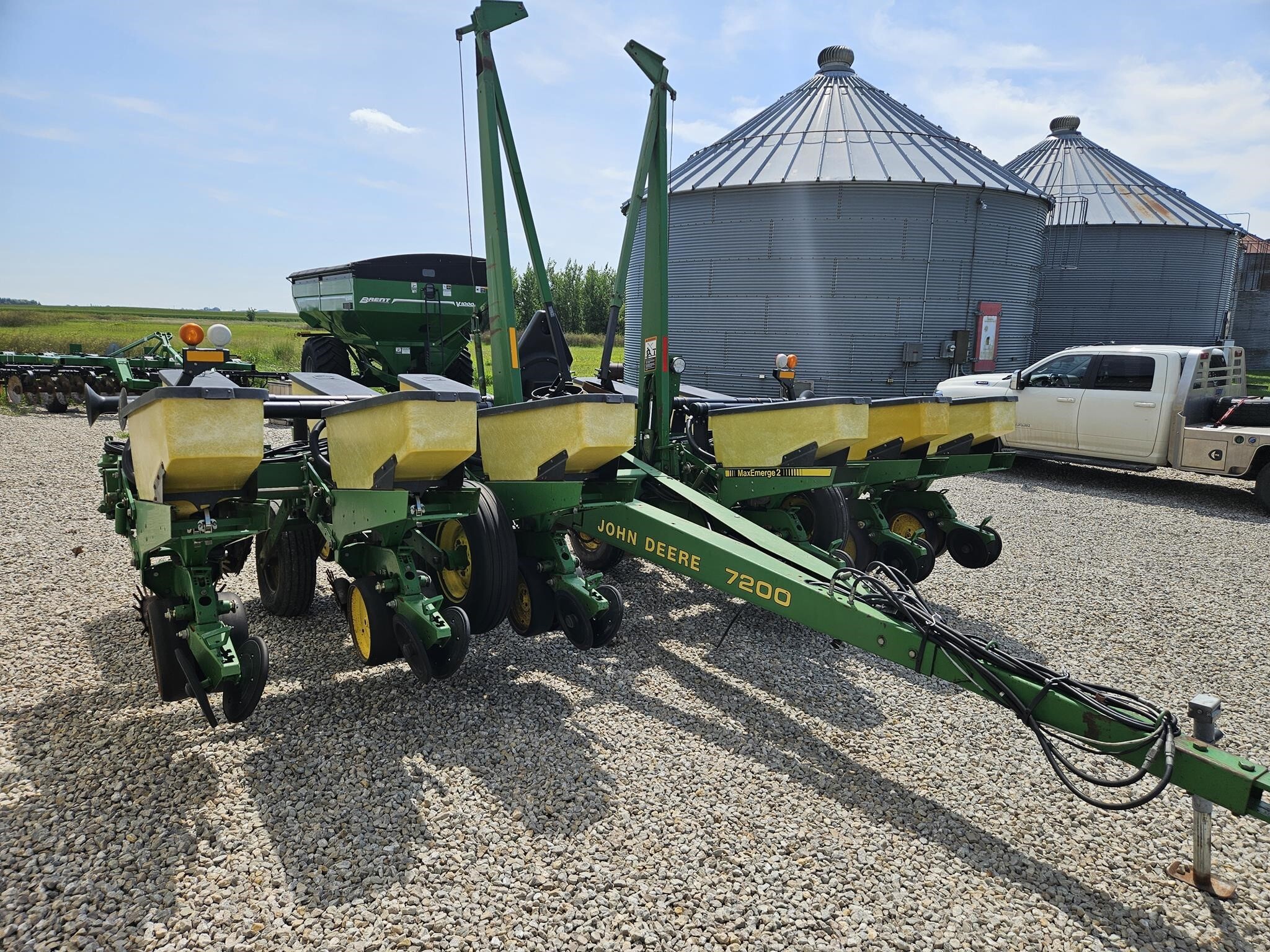  John Deere 7200 Planter