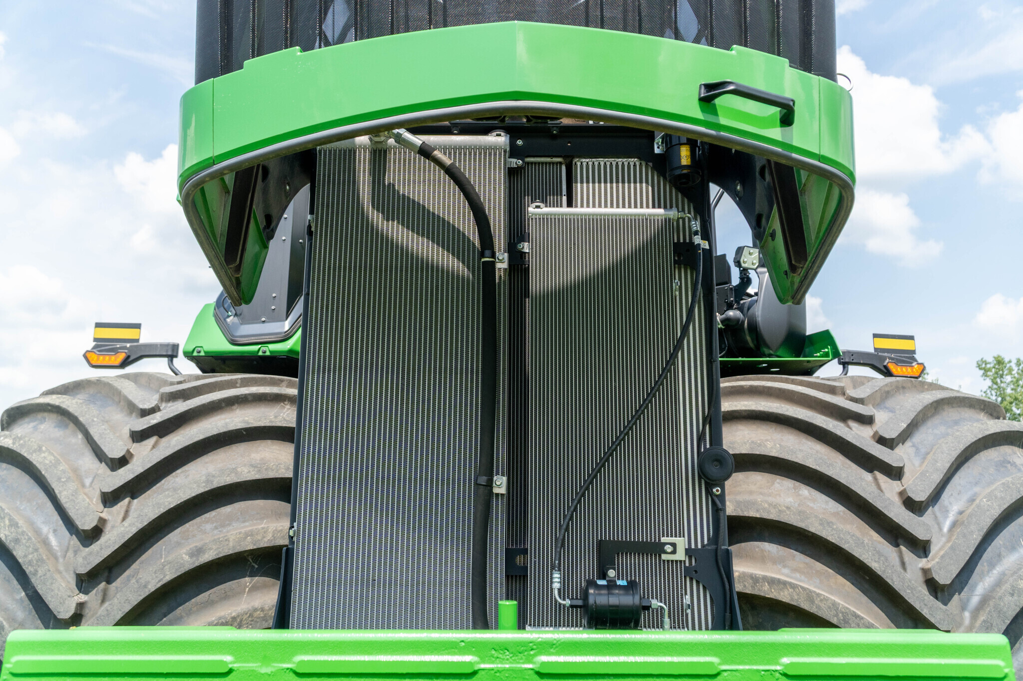 2025 John Deere 9R 540 Tractor
