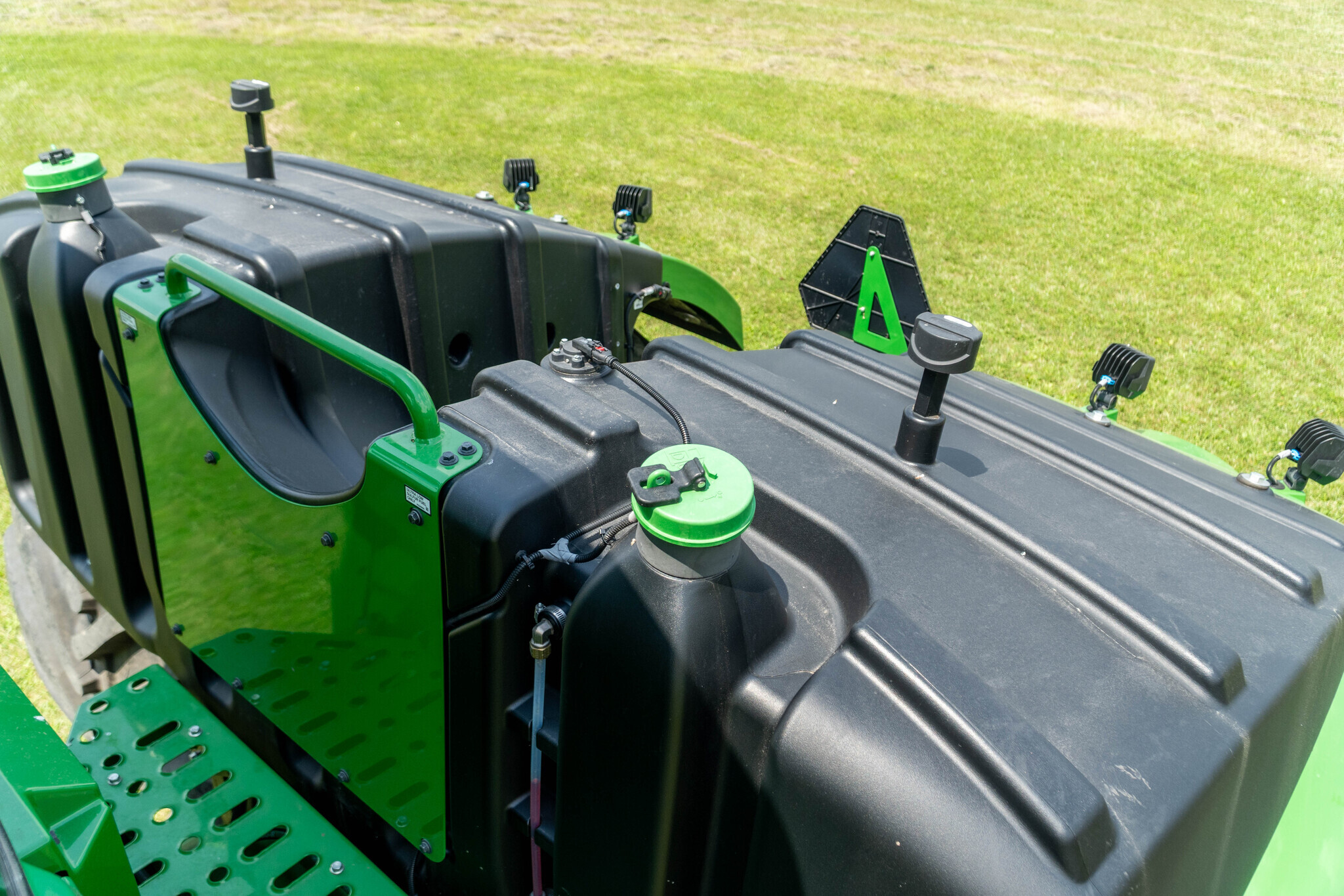 2025 John Deere 9R 540 Tractor
