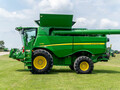 2023 John Deere S780 Combine