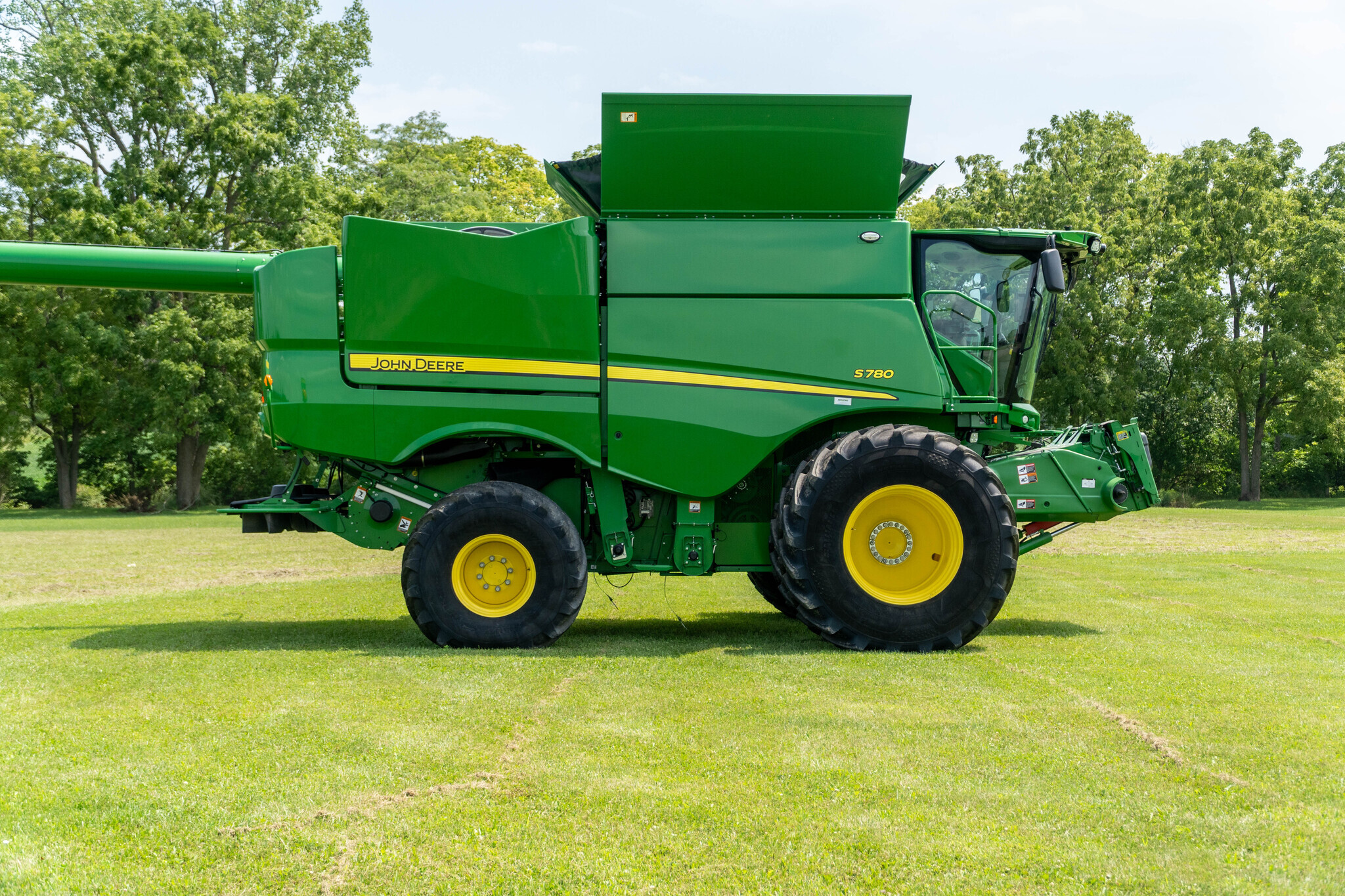 2023 John Deere S780 Combine