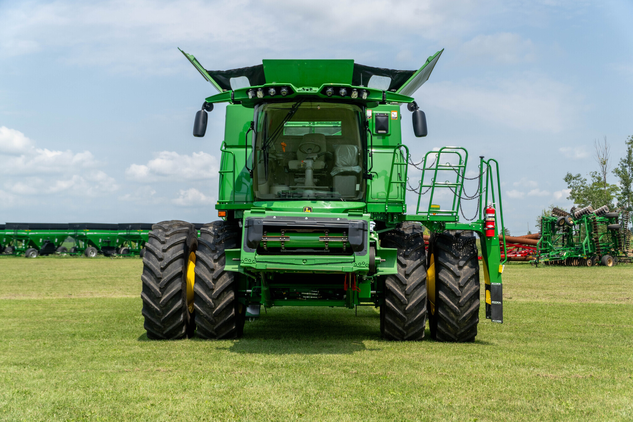 2023 John Deere S780 Combine