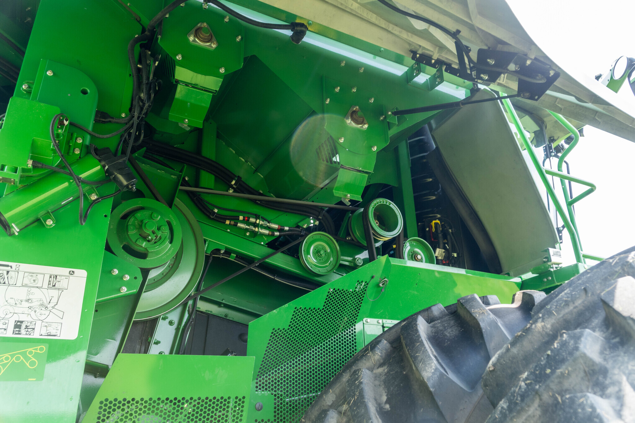 2023 John Deere S780 Combine