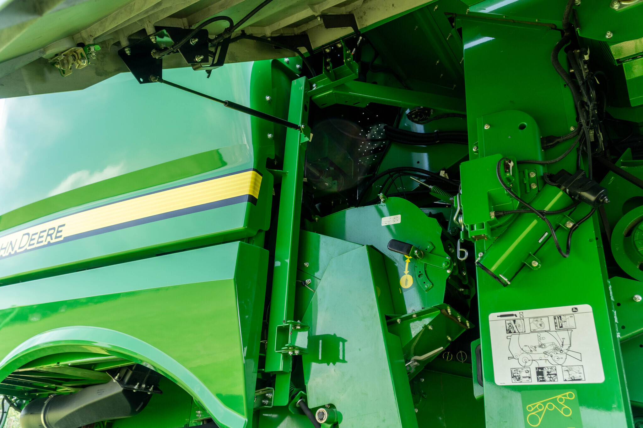 2023 John Deere S780 Combine
