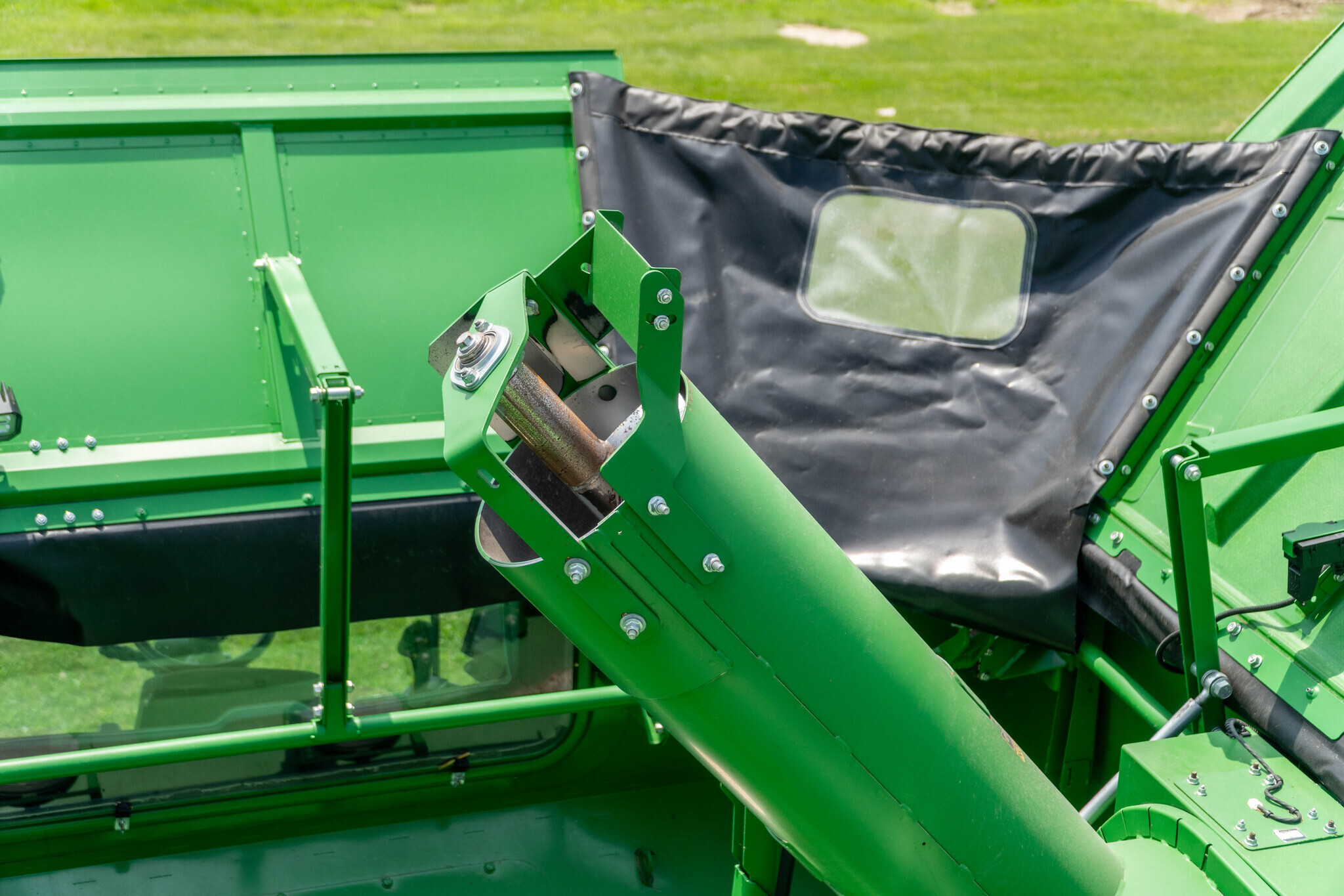 2023 John Deere S780 Combine
