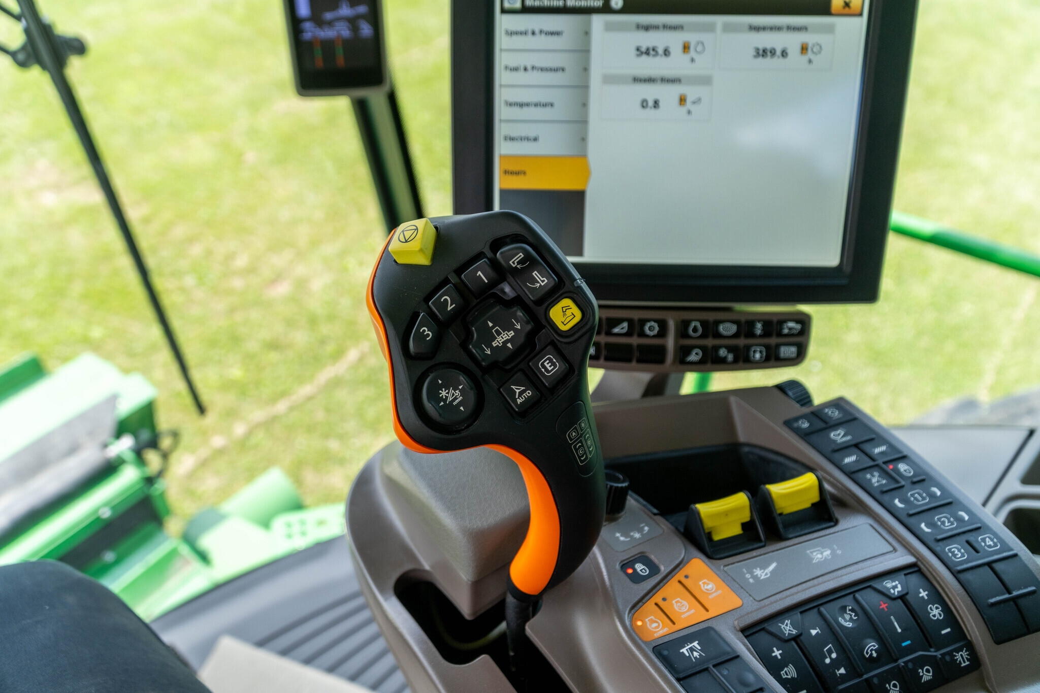 2023 John Deere S780 Combine