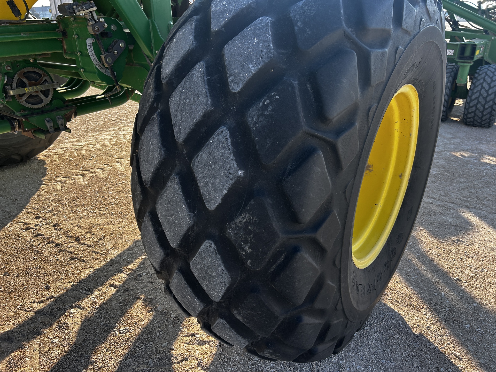 2007 John Deere 1890 Air Seeder