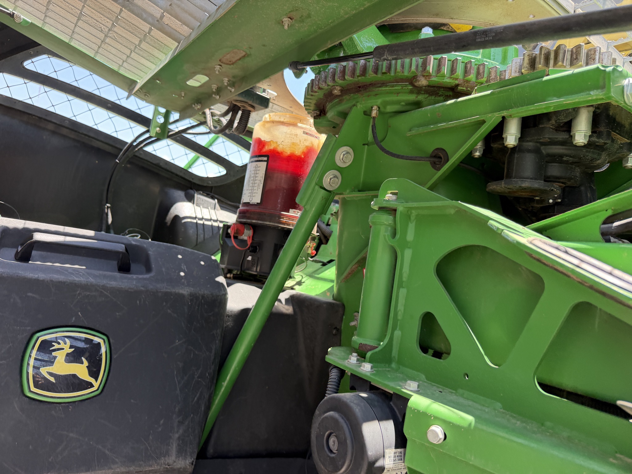 2022 John Deere 9900 Self-Propelled Forage Harvester
