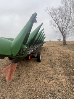 2015 John Deere 612C Corn Head
