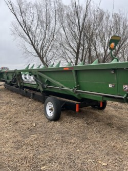 2015 John Deere 612C Corn Head