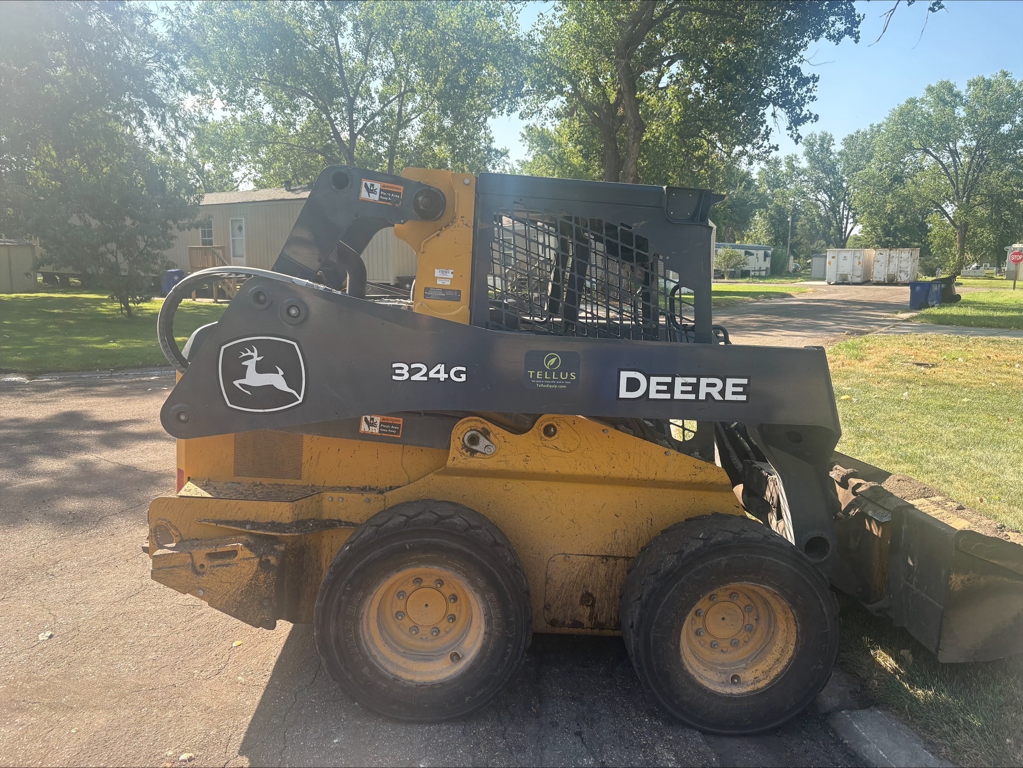 2023 Deere 324G Skid Steer
