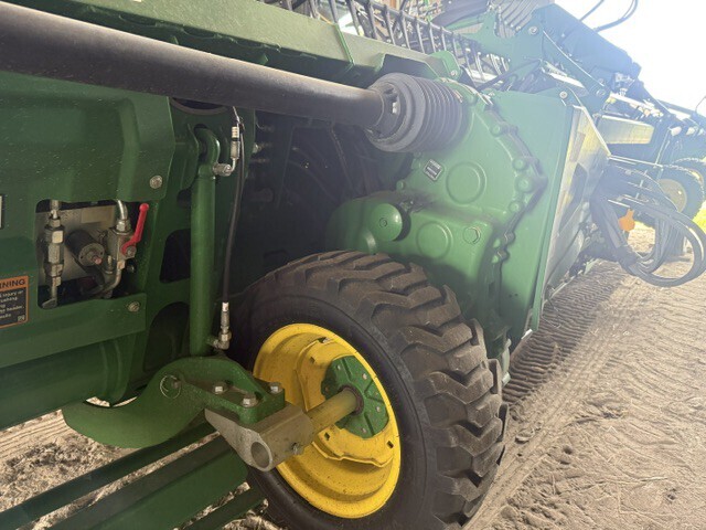 2023 John Deere HD40F Platform