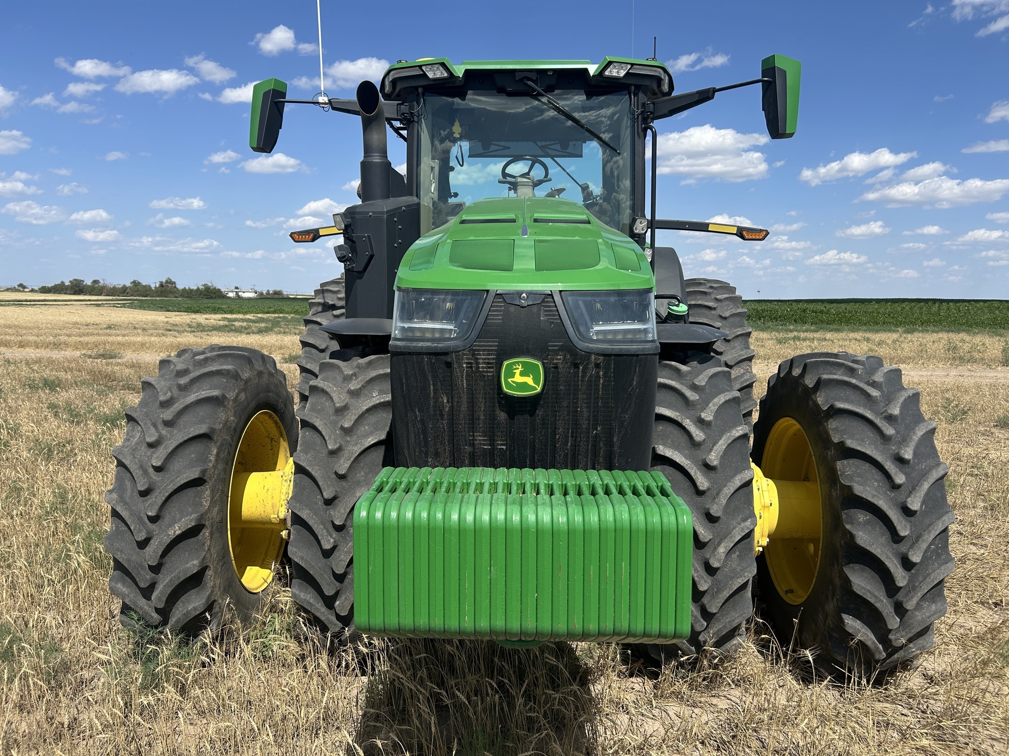 2022 John Deere 8R 370 Tractor