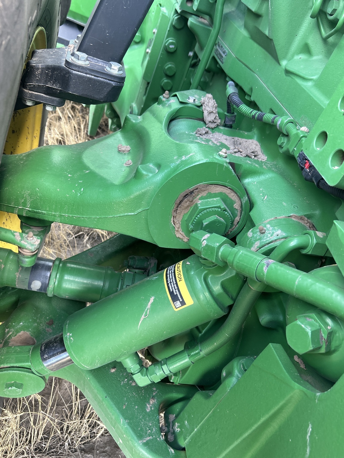 2022 John Deere 8R 370 Tractor