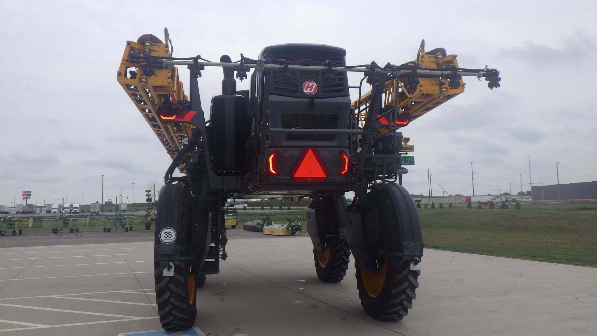 2026 Hagie STS12 Self-Propelled Sprayer