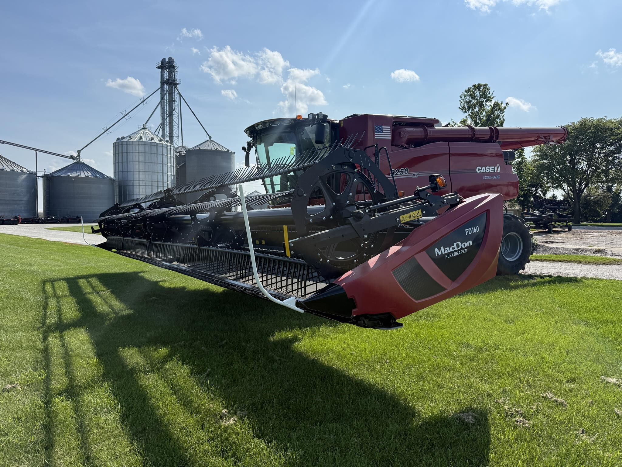 2022 MacDon FD140 Platform