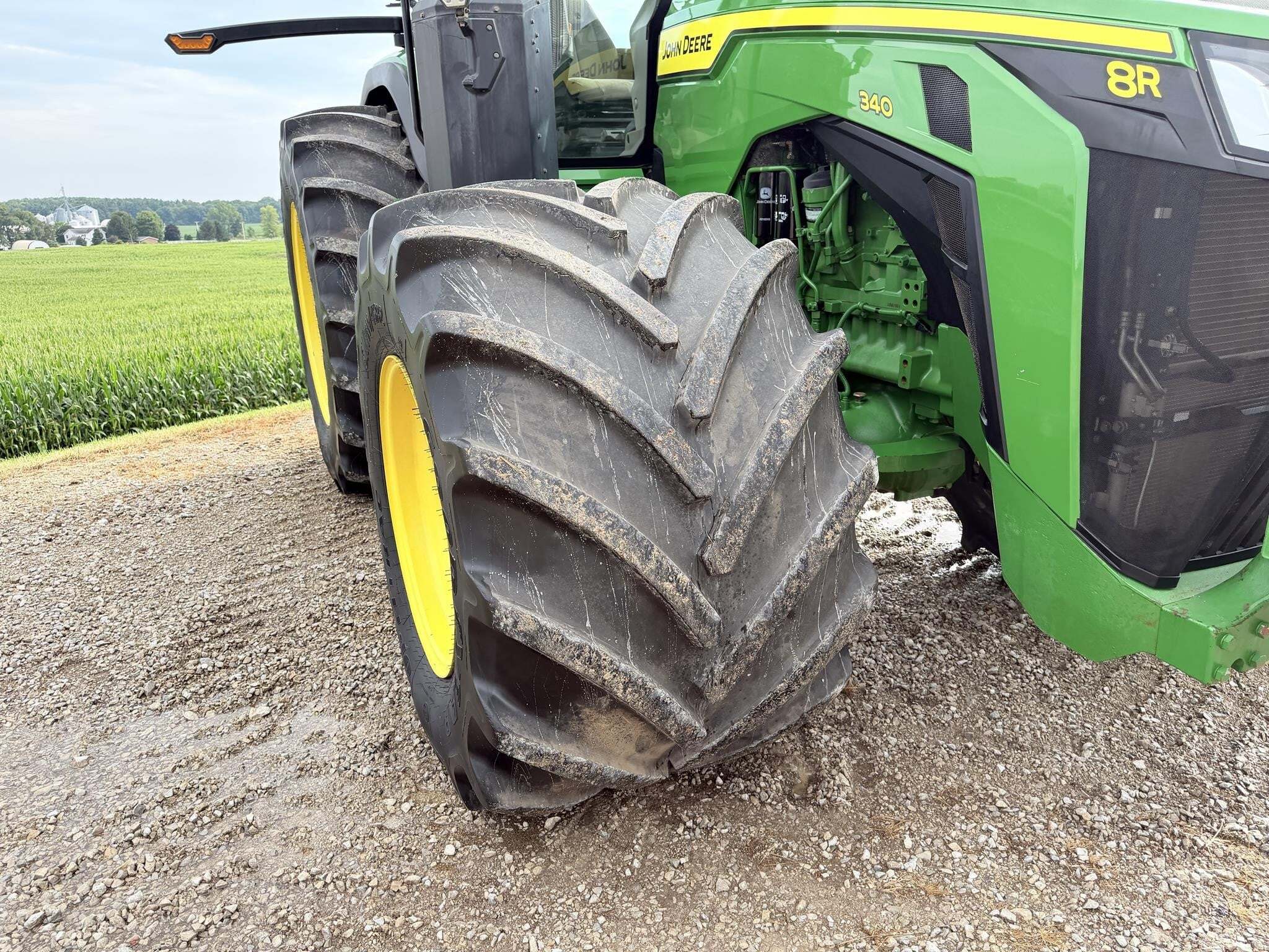 2022 John Deere 8R 340 Tractor