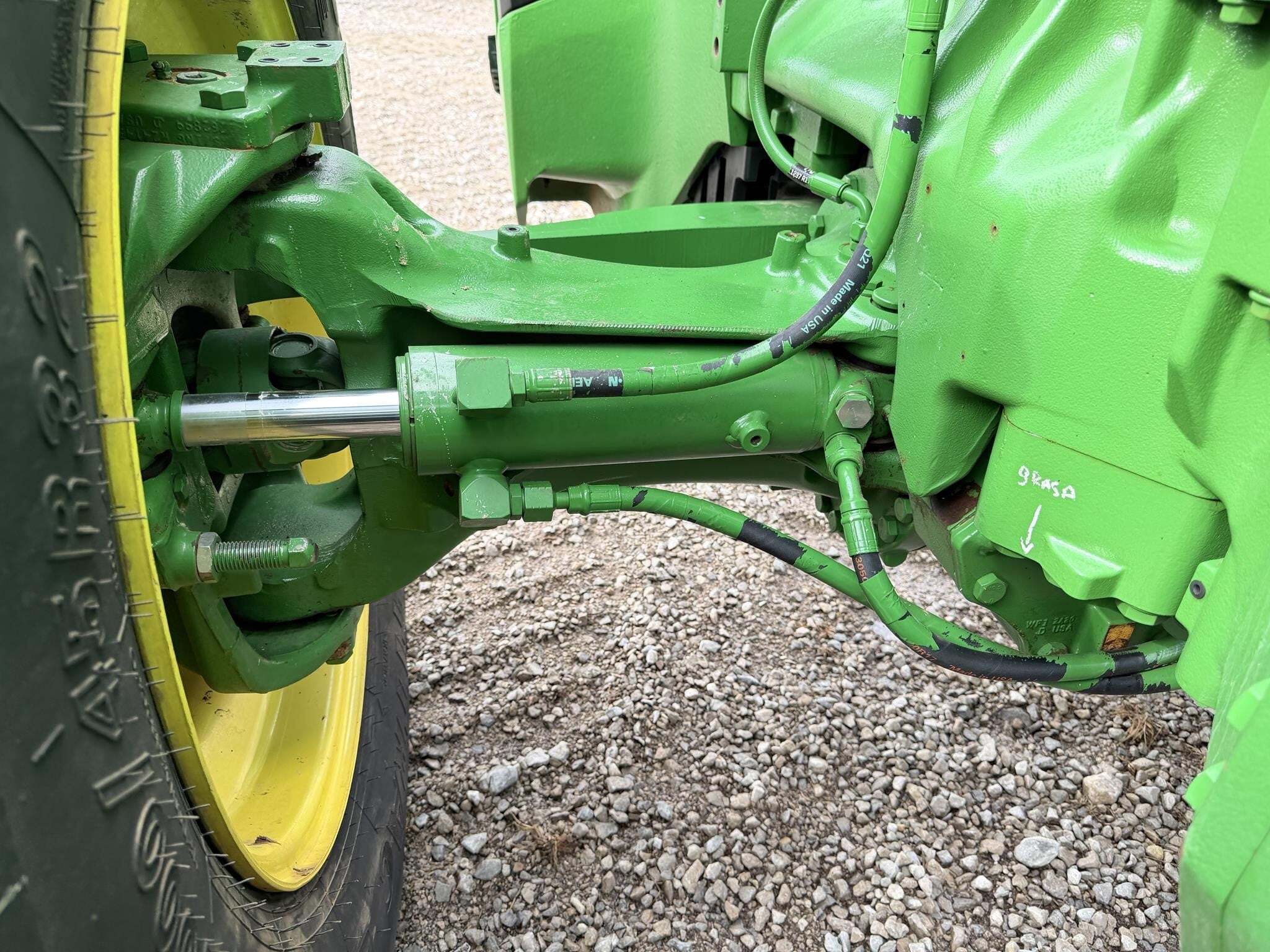 2022 John Deere 8R 340 Tractor
