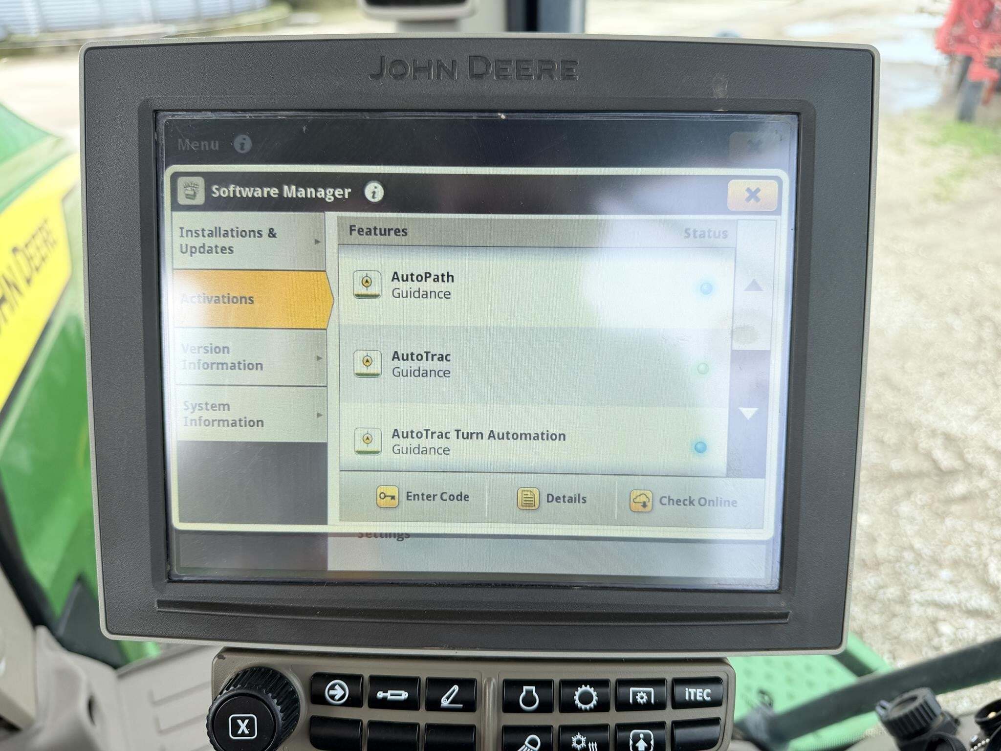 2022 John Deere 8R 340 Tractor