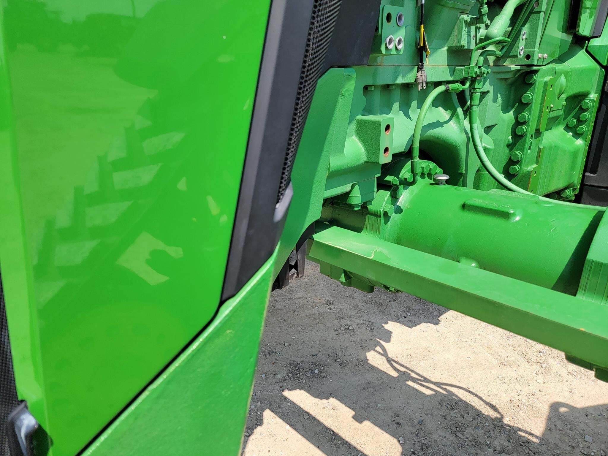 2021 John Deere 8RX 370 Tractor