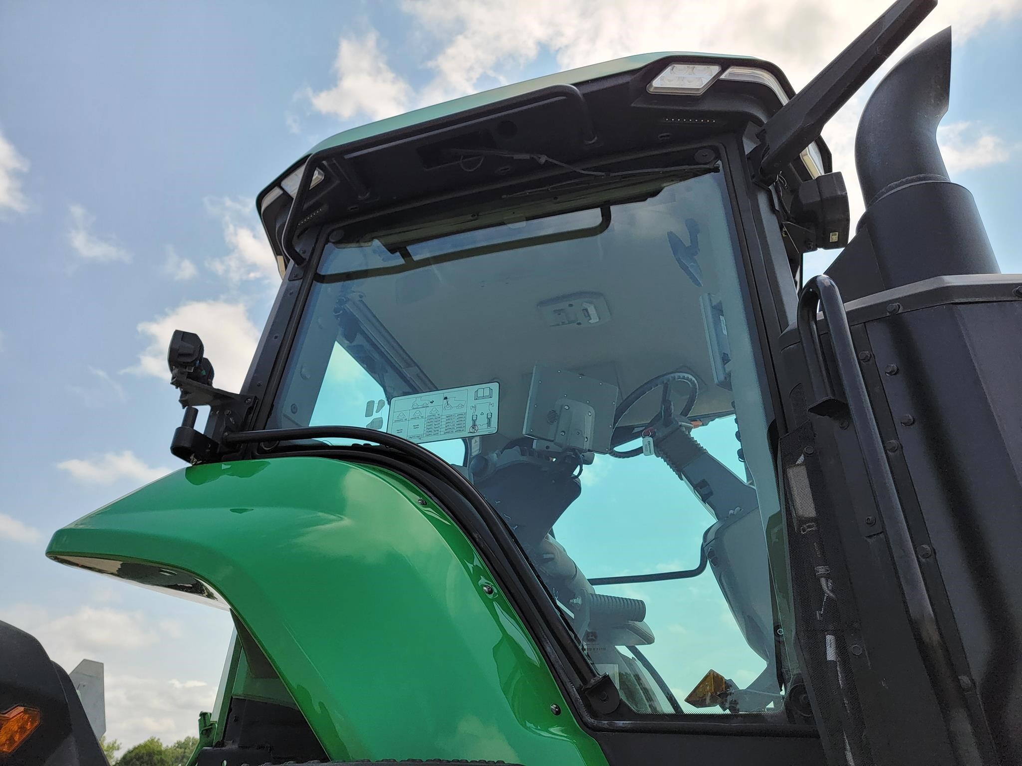 2021 John Deere 8RX 370 Tractor