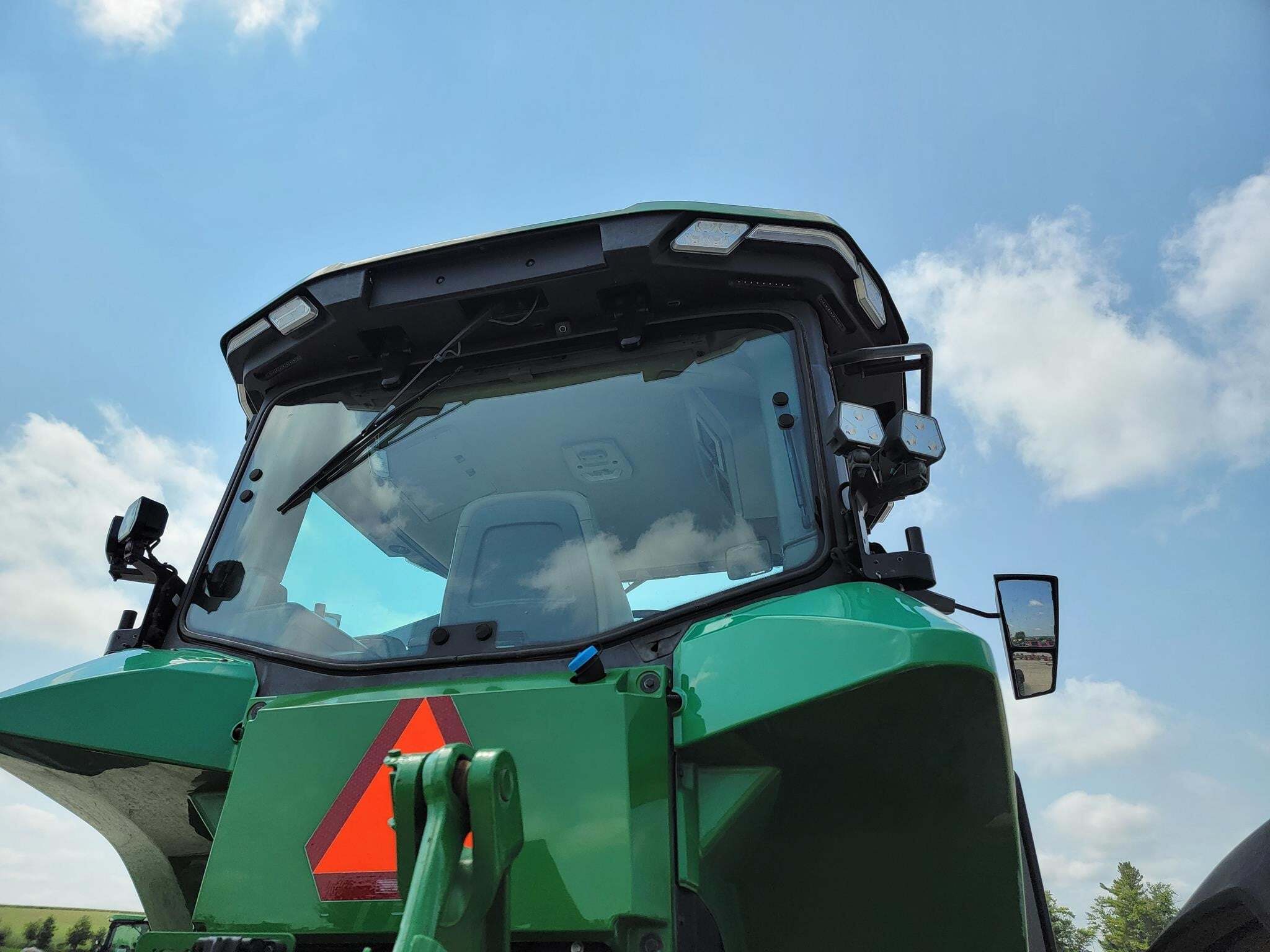 2021 John Deere 8RX 370 Tractor