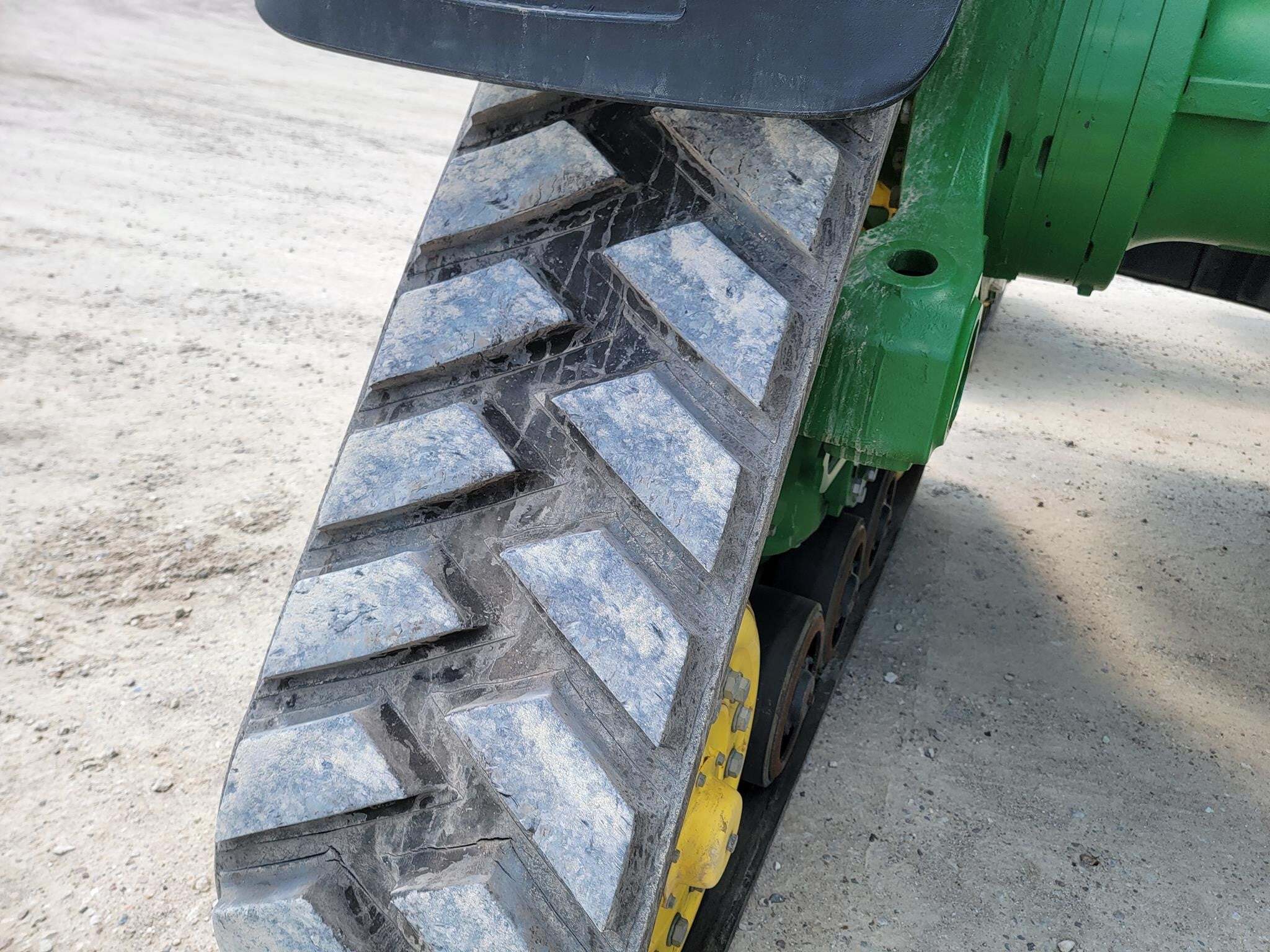 2021 John Deere 8RX 370 Tractor