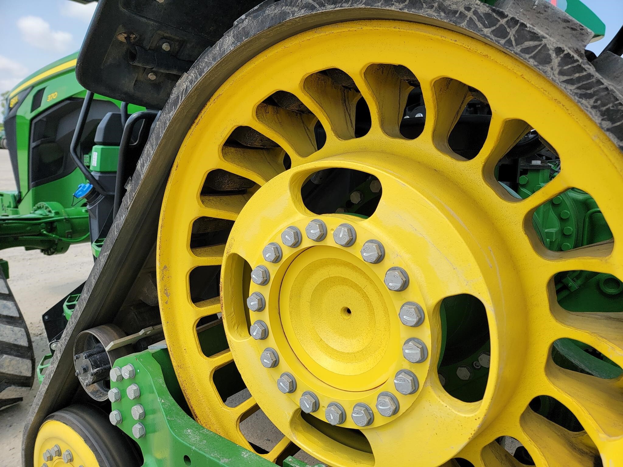 2021 John Deere 8RX 370 Tractor