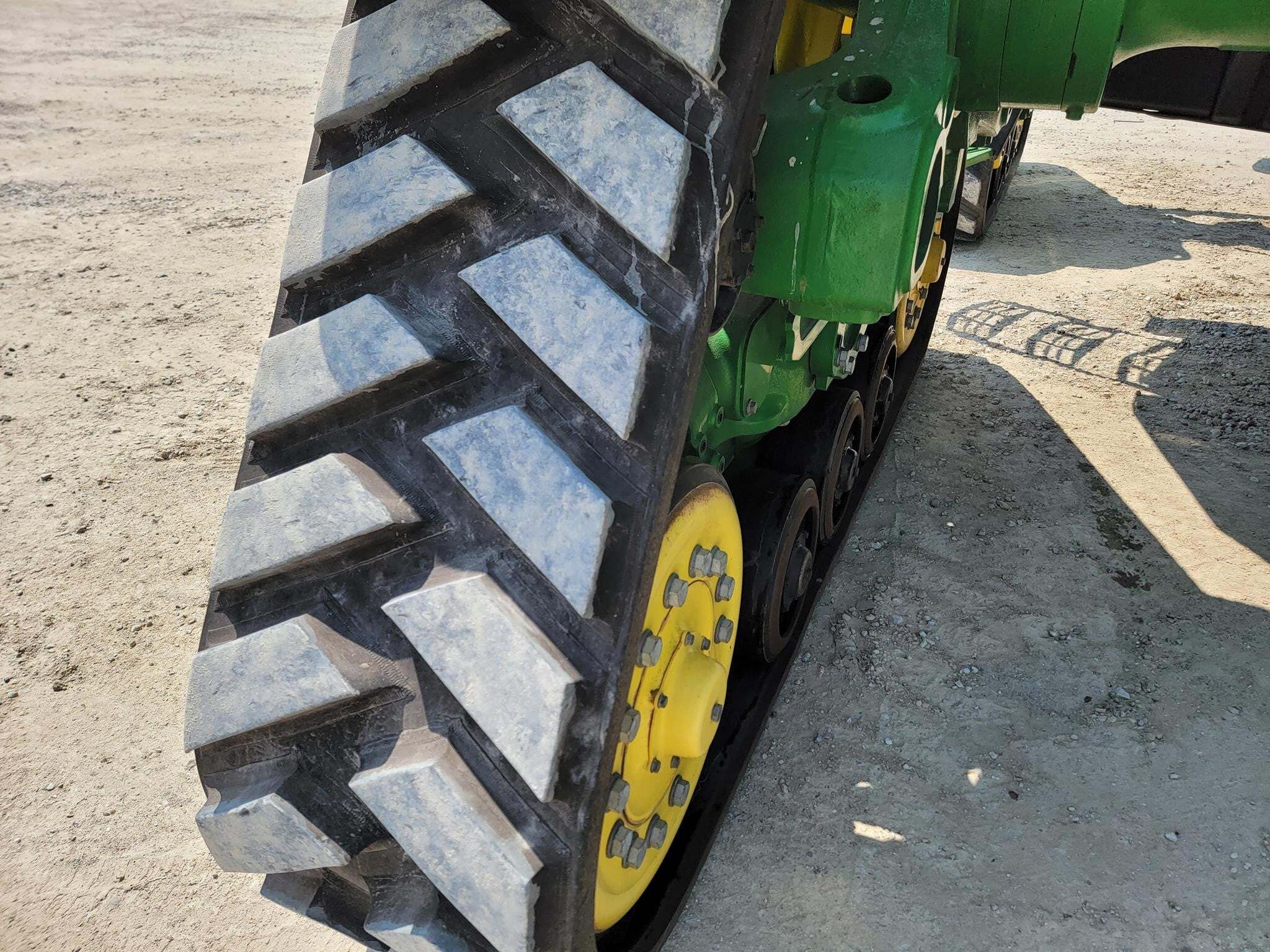 2021 John Deere 8RX 370 Tractor