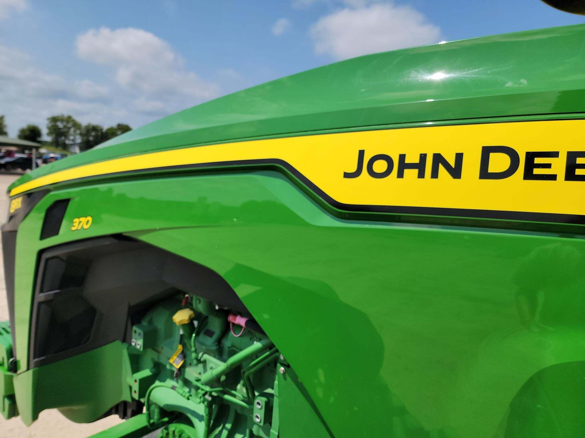 2021 John Deere 8RX 370 Tractor