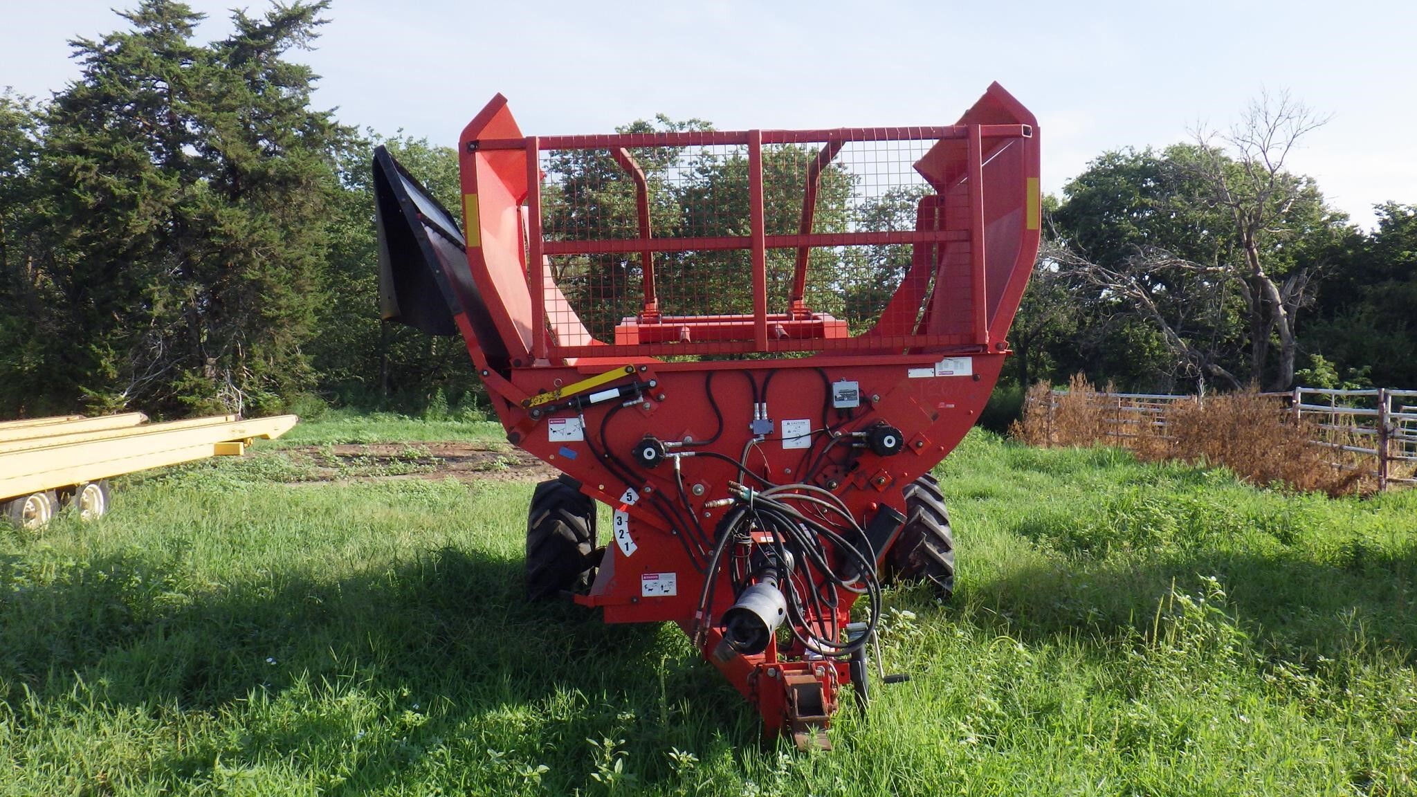  Highline CFR650 Grinders and Mixer