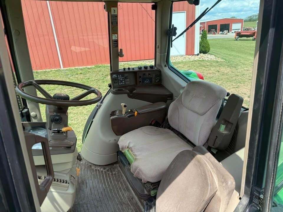 2003 John Deere 7420 Tractor