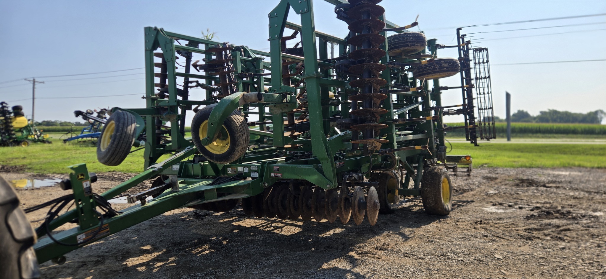 2009 John Deere 2310 Soil Finisher