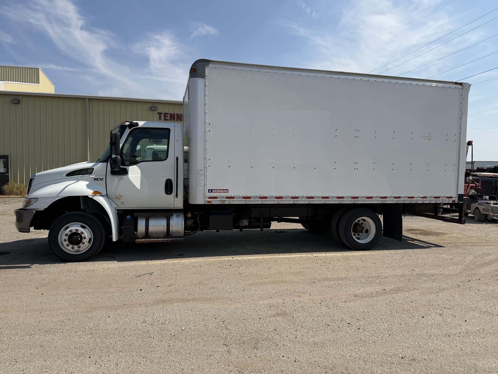 2020 International MV Box Trucks/Trailer
