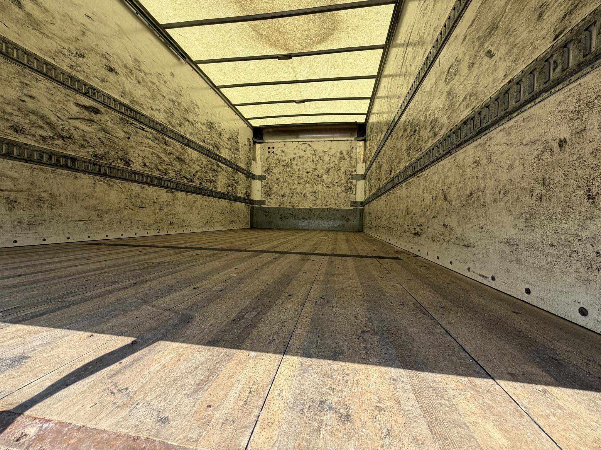 2020 International MV Box Trucks/Trailer
