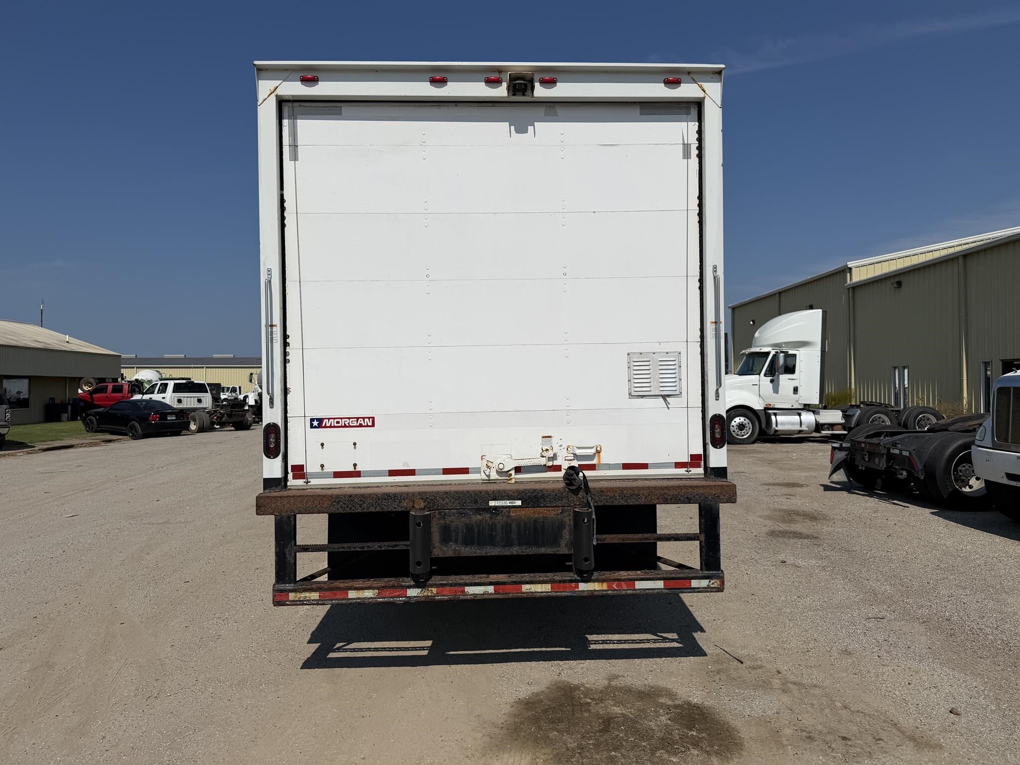 2020 International MV Box Trucks/Trailer