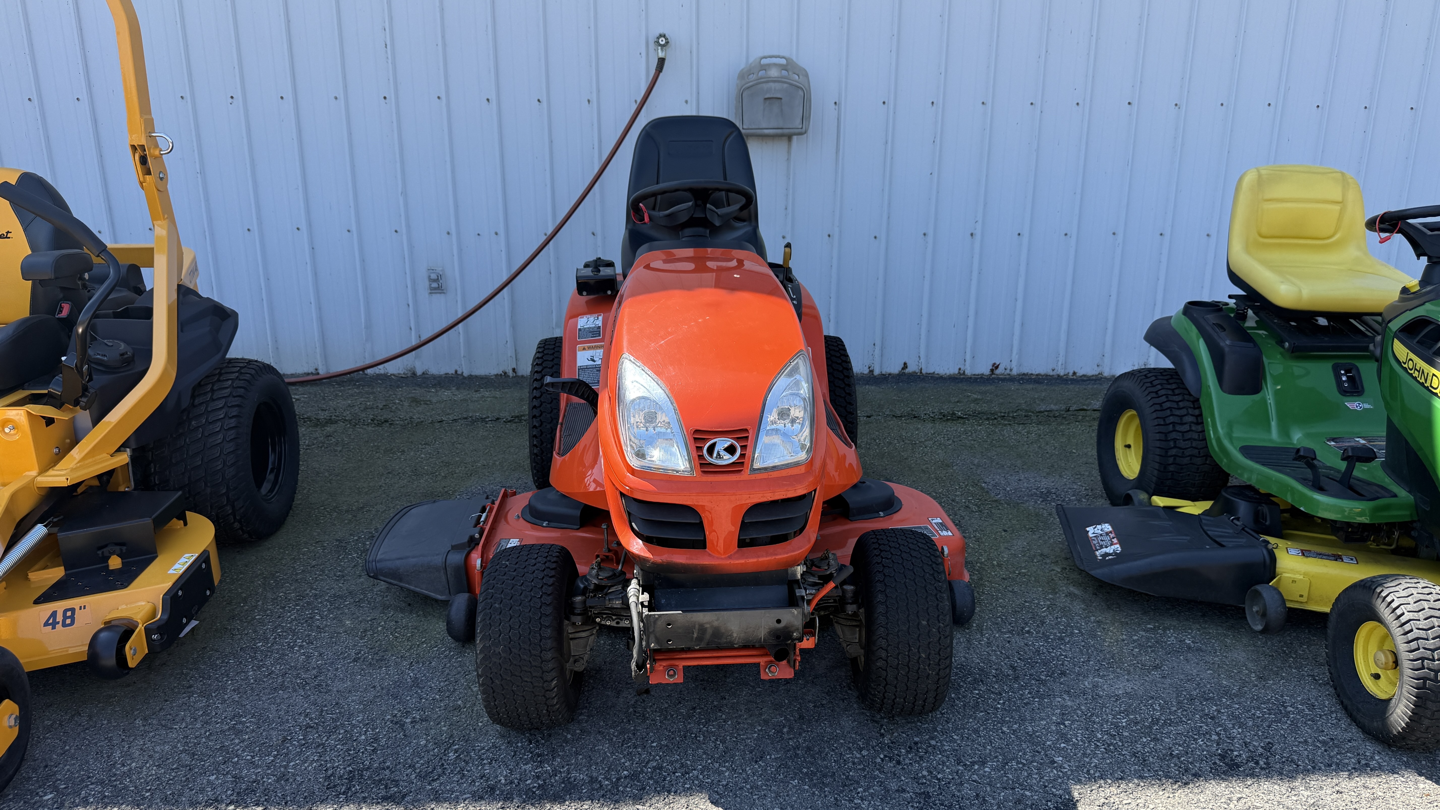  Kubota GR2120-2-54 Lawn Mower