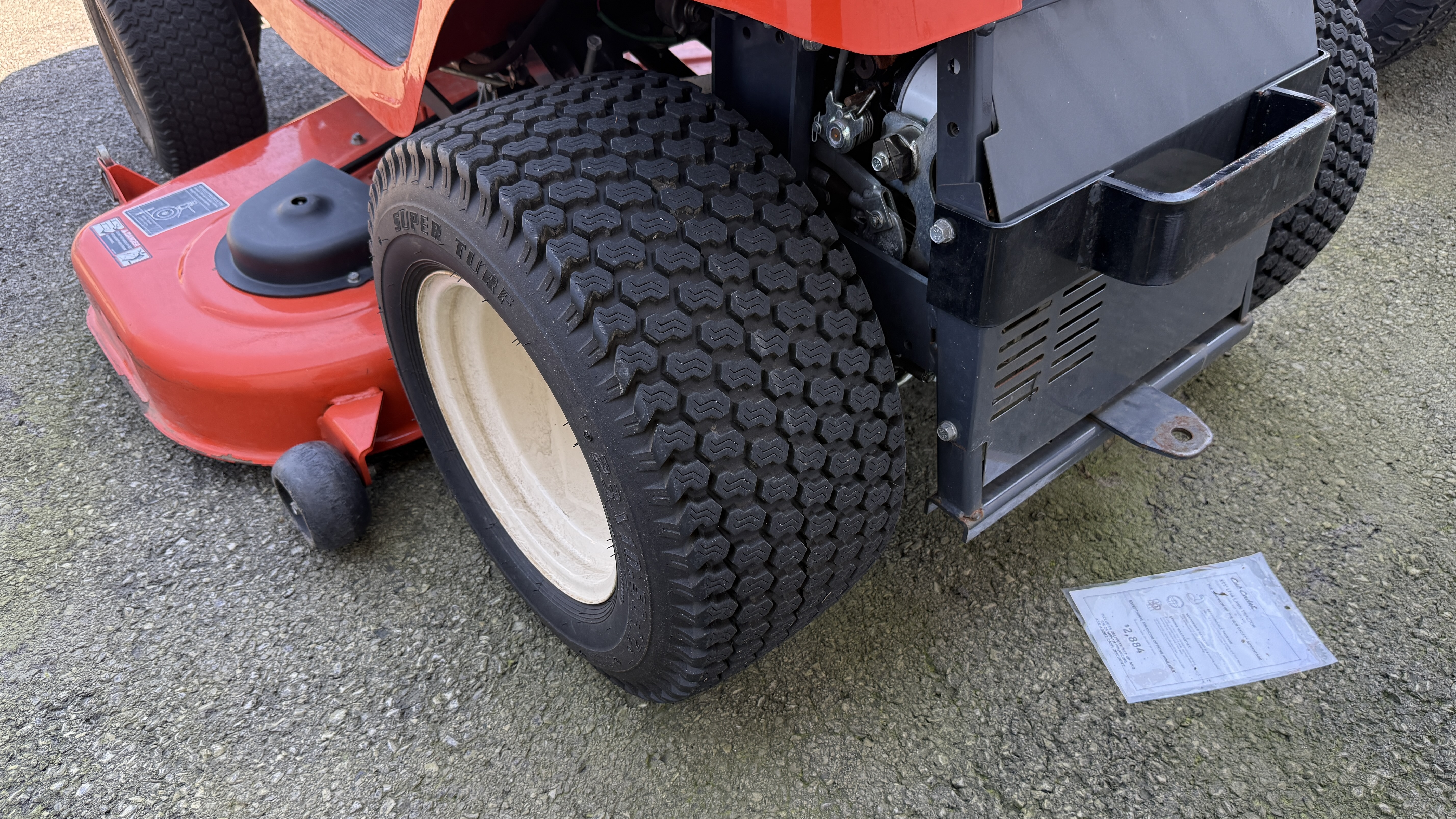  Kubota GR2120-2-54 Lawn Mower