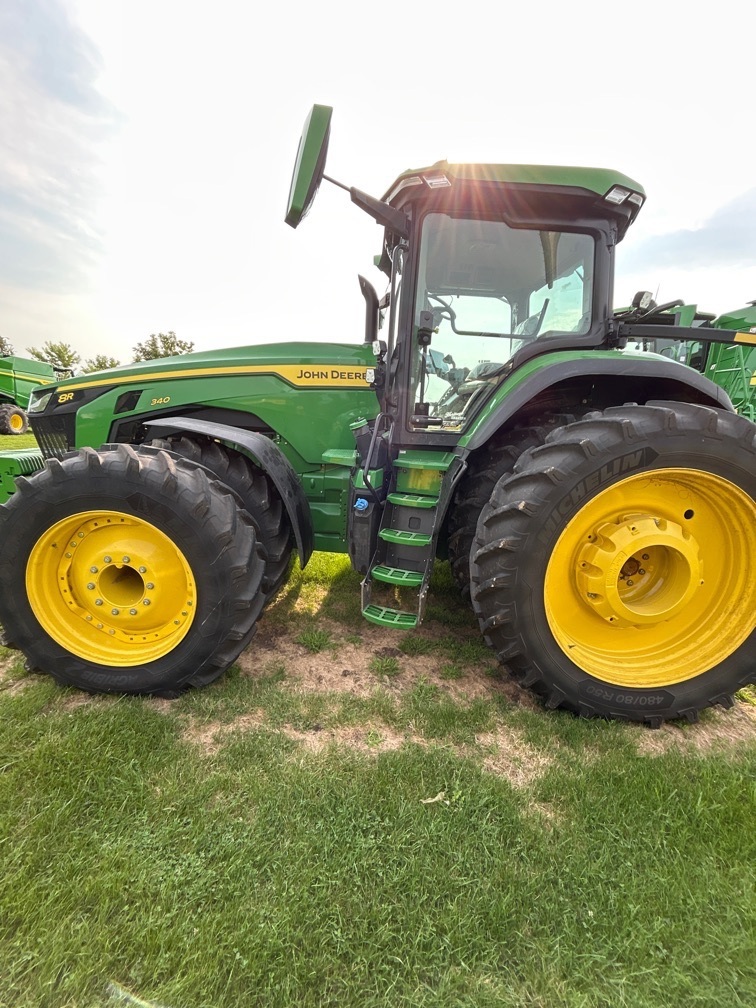 2025 John Deere 8R 340 Tractor