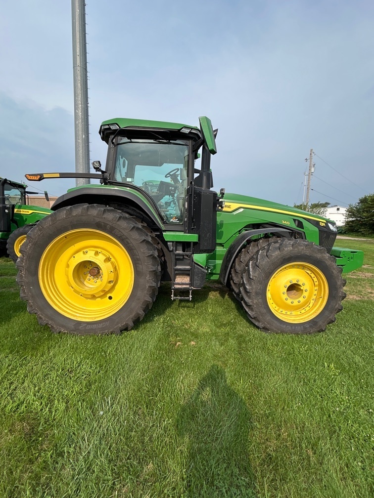 2025 John Deere 8R 340 Tractor