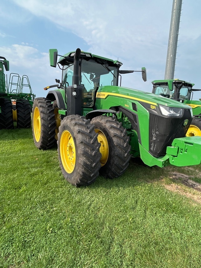 2025 John Deere 8R 340 Tractor